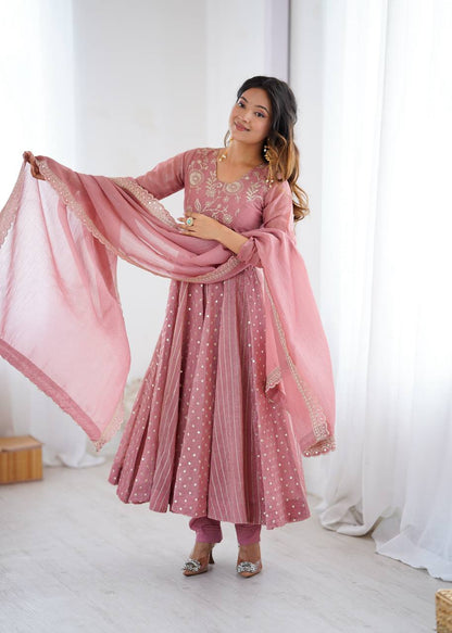 Arti Chauhan's Peach Color Embroideredr Anarkali Gown