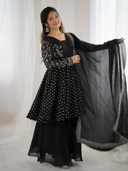 Arti Chahan's Wear Black Color Embroidered Work Sharara Suit