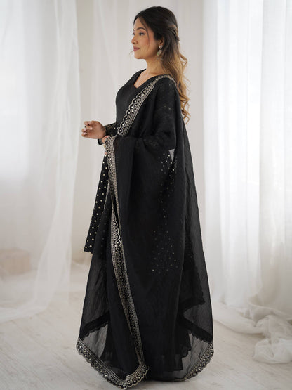 Arti Chahan's Wear Black Color Embroidered Work Sharara Suit