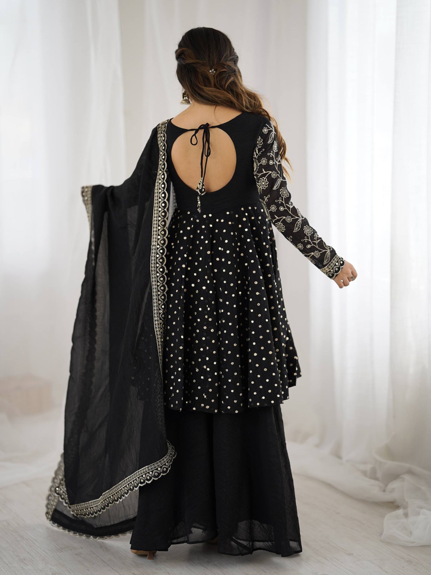 Arti Chahan's Wear Black Color Embroidered Work Sharara Suit