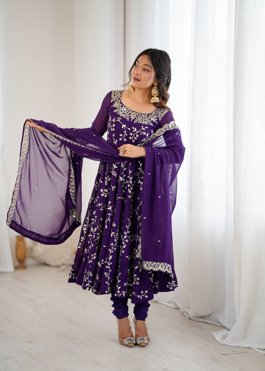 Arti Chahan Wear Purple Color Embroidery Work Anarkali Suit