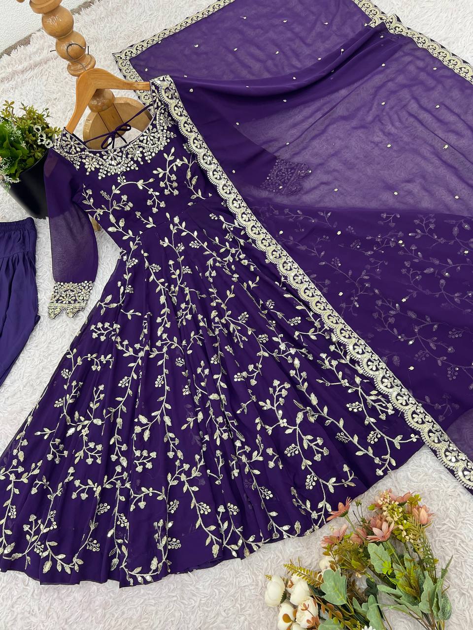 Arti Chahan Wear Purple Color Embroidery Work Anarkali Suit