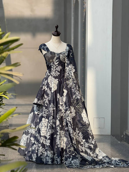 Trendy Corset Pattern Organza Lehenga Set With Designer Batwa