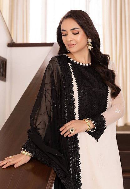 Graceful Black Color Palazzo Suit With Dupatta