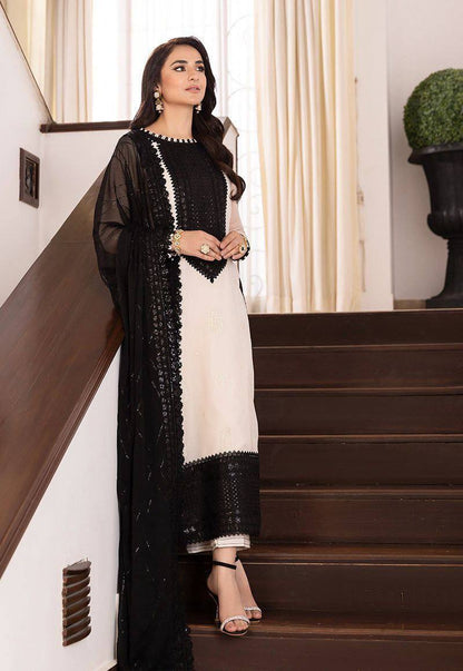 Graceful Black Color Palazzo Suit With Dupatta