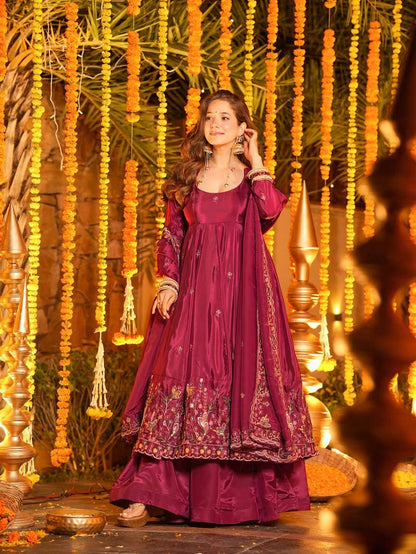 Wedding Wear Pink Color Crepe Silk Embroidered Designer Anarkali Suit