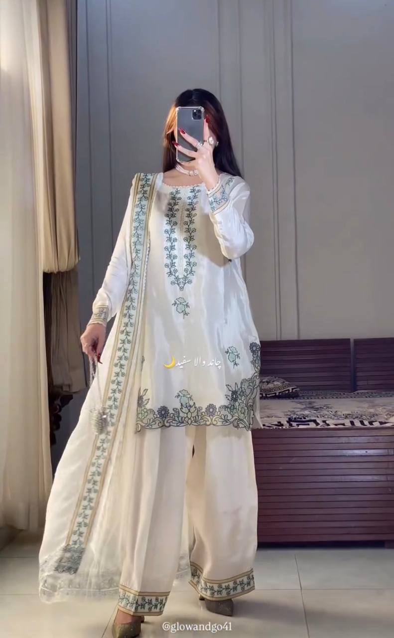 Desigenr White Color Embroidered Farshi Suit With Dupatta