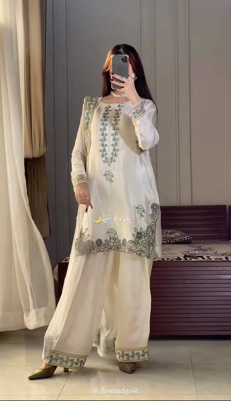 Desigenr White Color Embroidered Farshi Suit With Dupatta