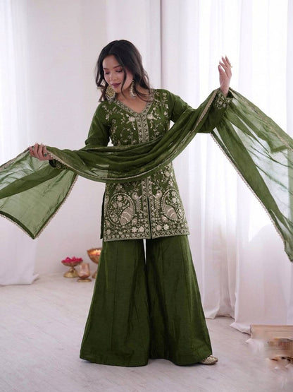 Presenting Green Color Pure Fendy Silk Palazzo Suit With Dupatta