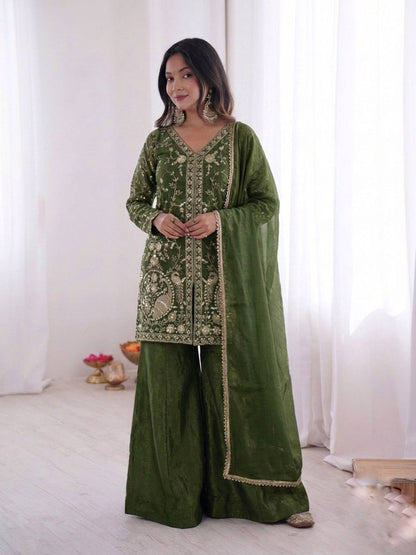Presenting Green Color Pure Fendy Silk Palazzo Suit With Dupatta