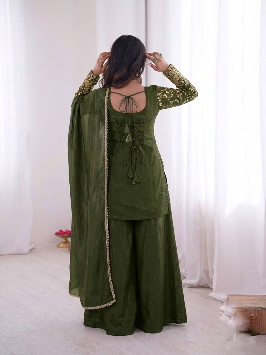Presenting Green Color Pure Fendy Silk Palazzo Suit With Dupatta