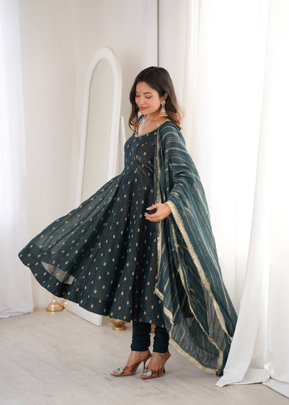 Arti Chauhan Wear Grey Color Heavy Crunchy Silk Anarkali Gown with Dupatta