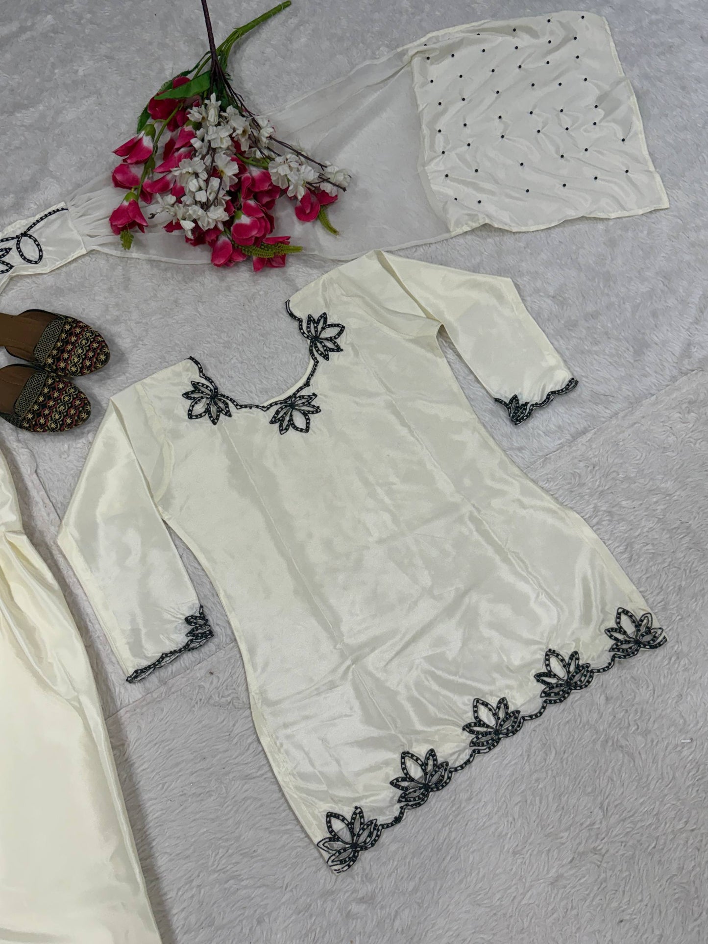 Ceremony Wear White Color Heavy Natural Crepe Farshi Suit with Dupatta
