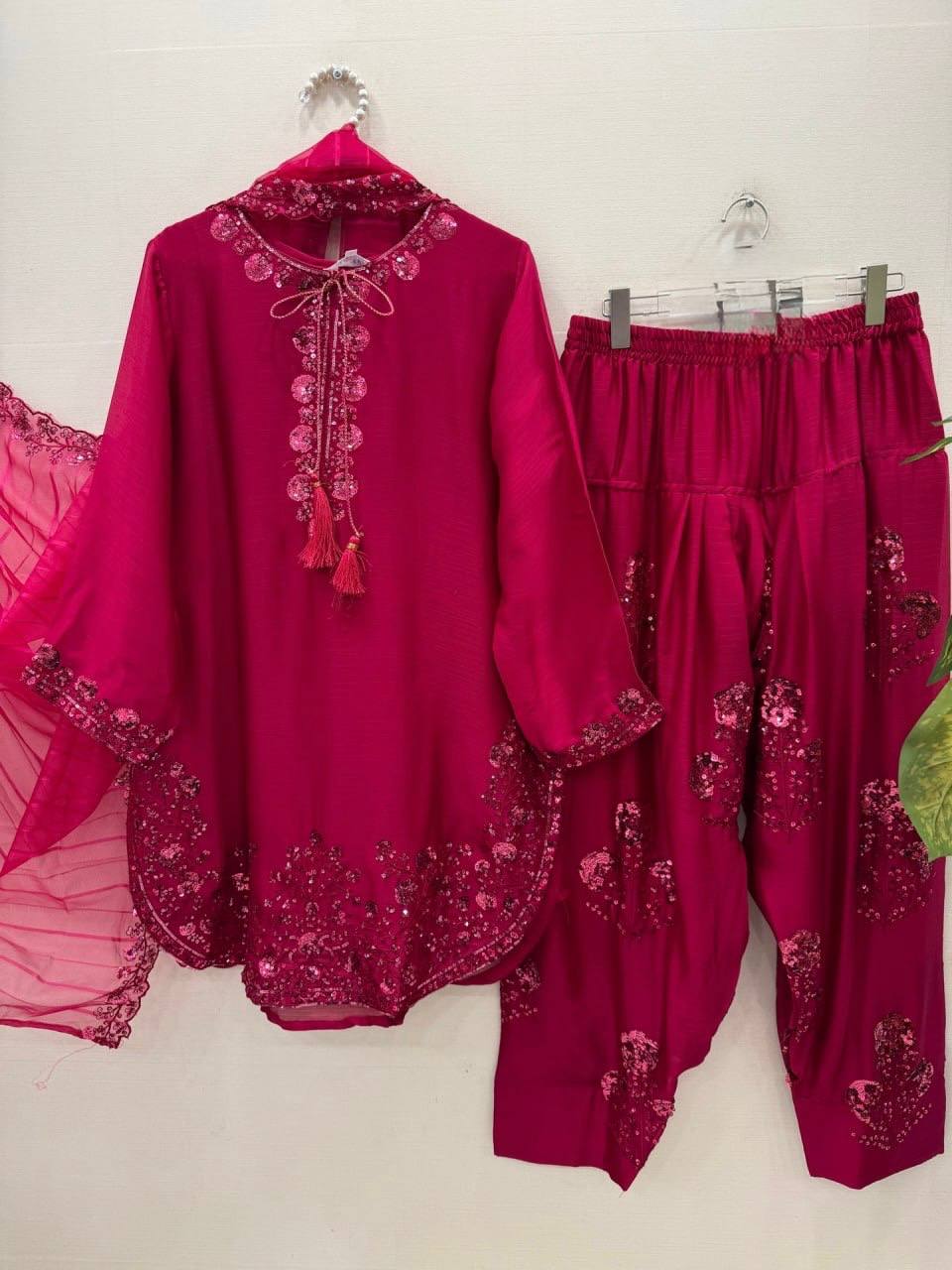 Dazzling Pink Color Mul Chanderi Thread Sequin Work Farshi Palazzo Suit