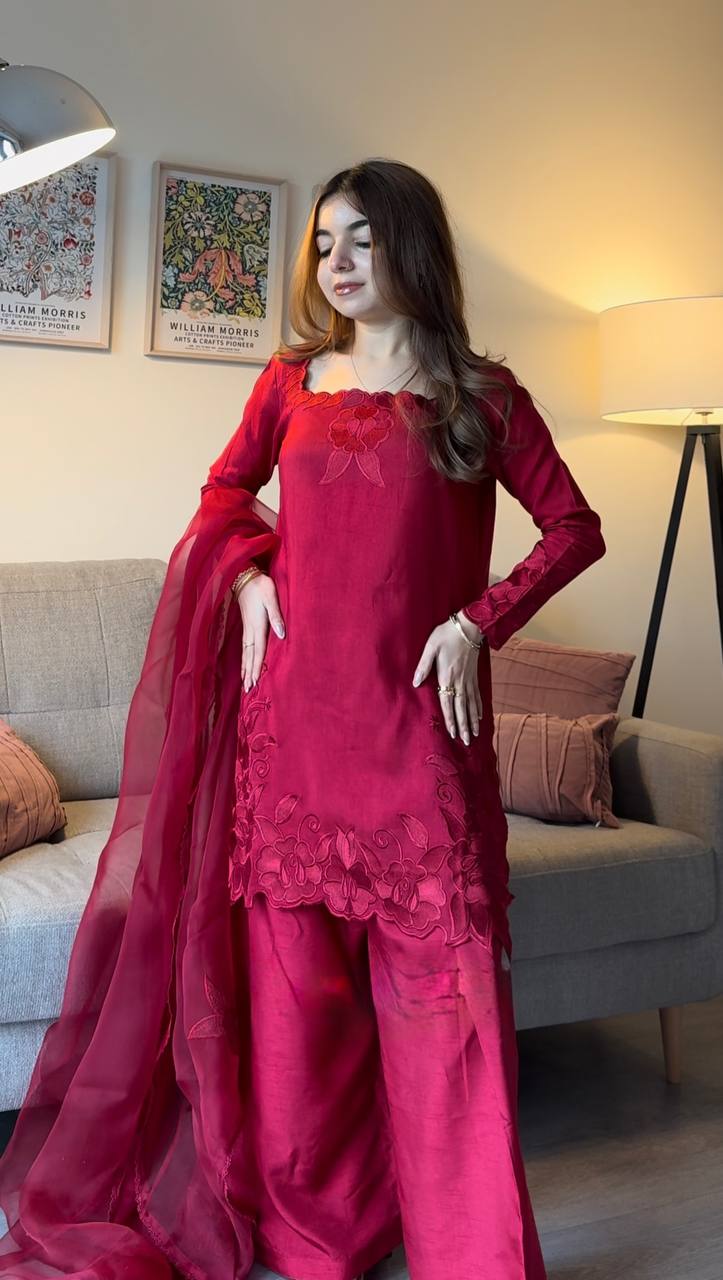 Charming Pink Color Roman Thread With Sequence Work Palazzo Suit