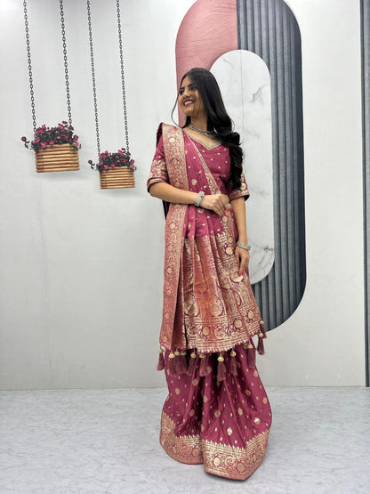 Mesmerizing Light Pink Color Heavy Jacquard Work Saree With Blouse
