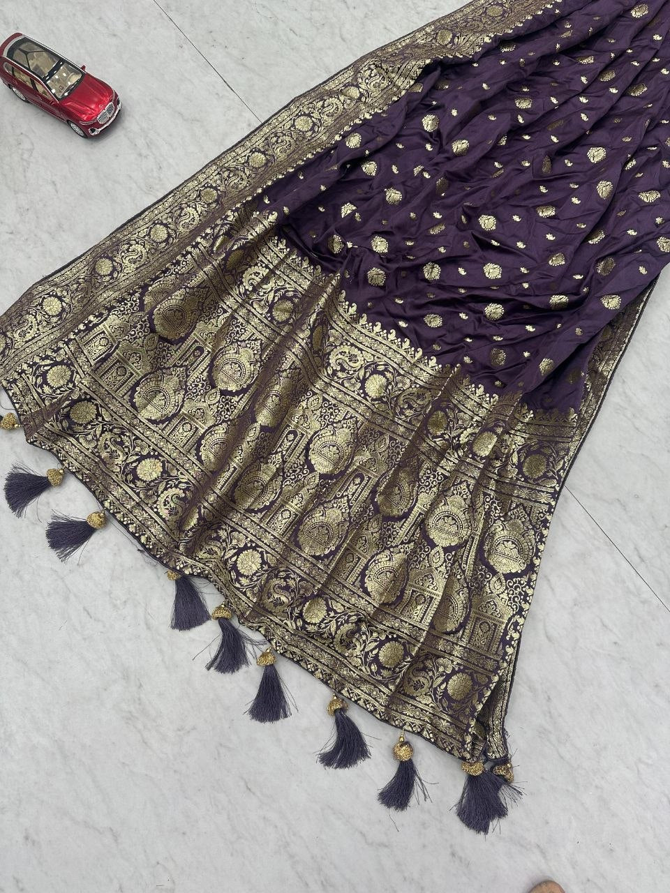 Beautiful Purple Color Heavy Jacquard Work Saree With Blouse