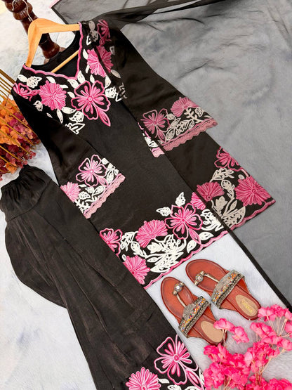 Innovative Black Color Embroidery Thread Work Farshi Suit