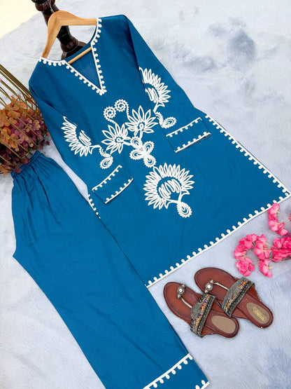 Good Looking Blue Color Pure Rayon Thread Work Salwar Suit