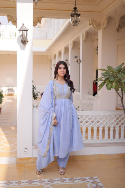 Fashionable Purple Color Heavy Embroidered Work Designer Gown