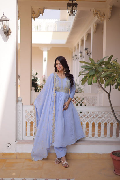 Fashionable Purple Color Heavy Embroidered Work Designer Gown