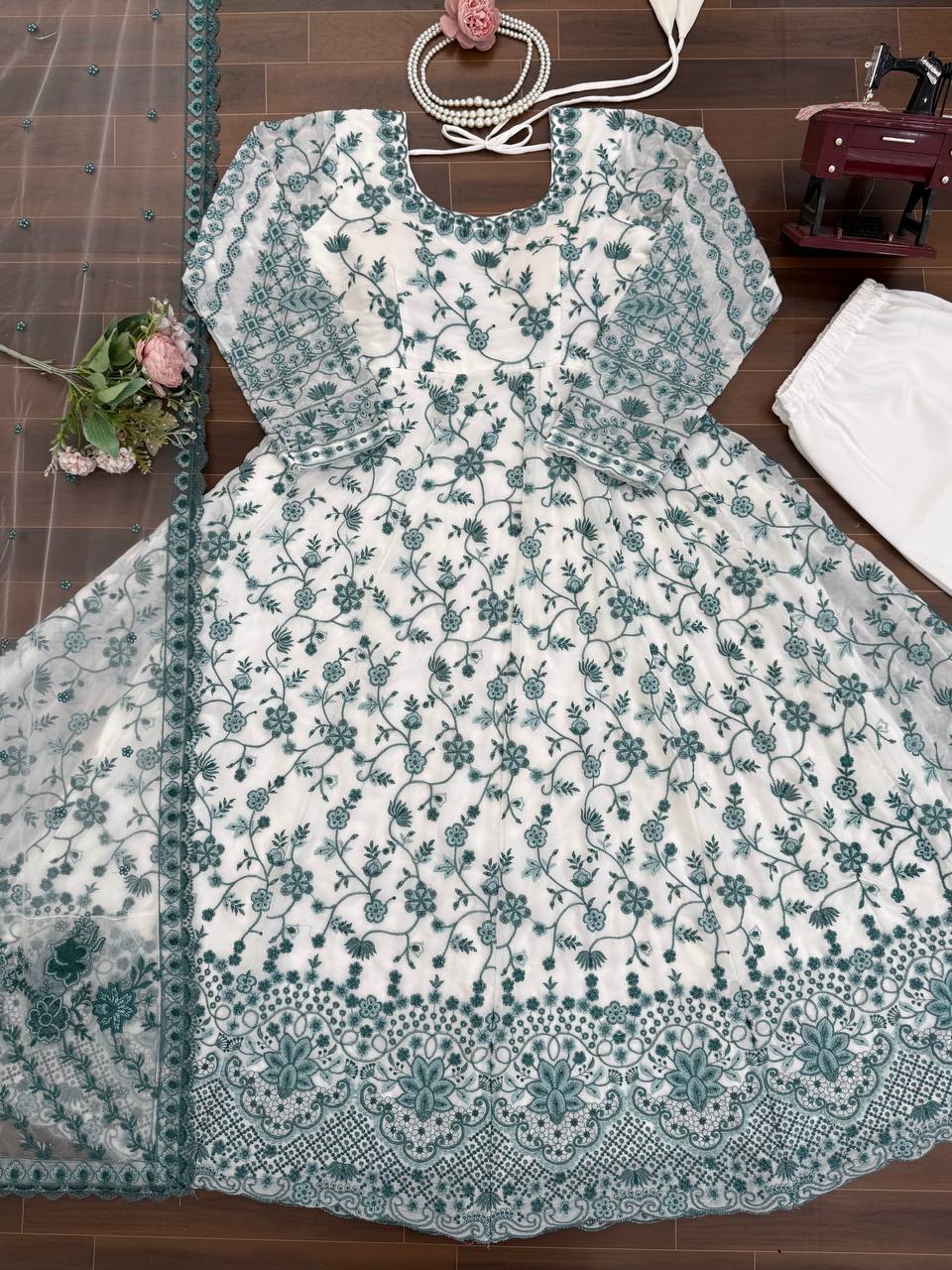 Hania Aamir Wear White And Green Color Micro Cotton Thread Work Anarkali Suit
