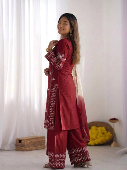 Admiring Maroon Color Rayon Cotton Embroidered Thread Work Salwar Suit