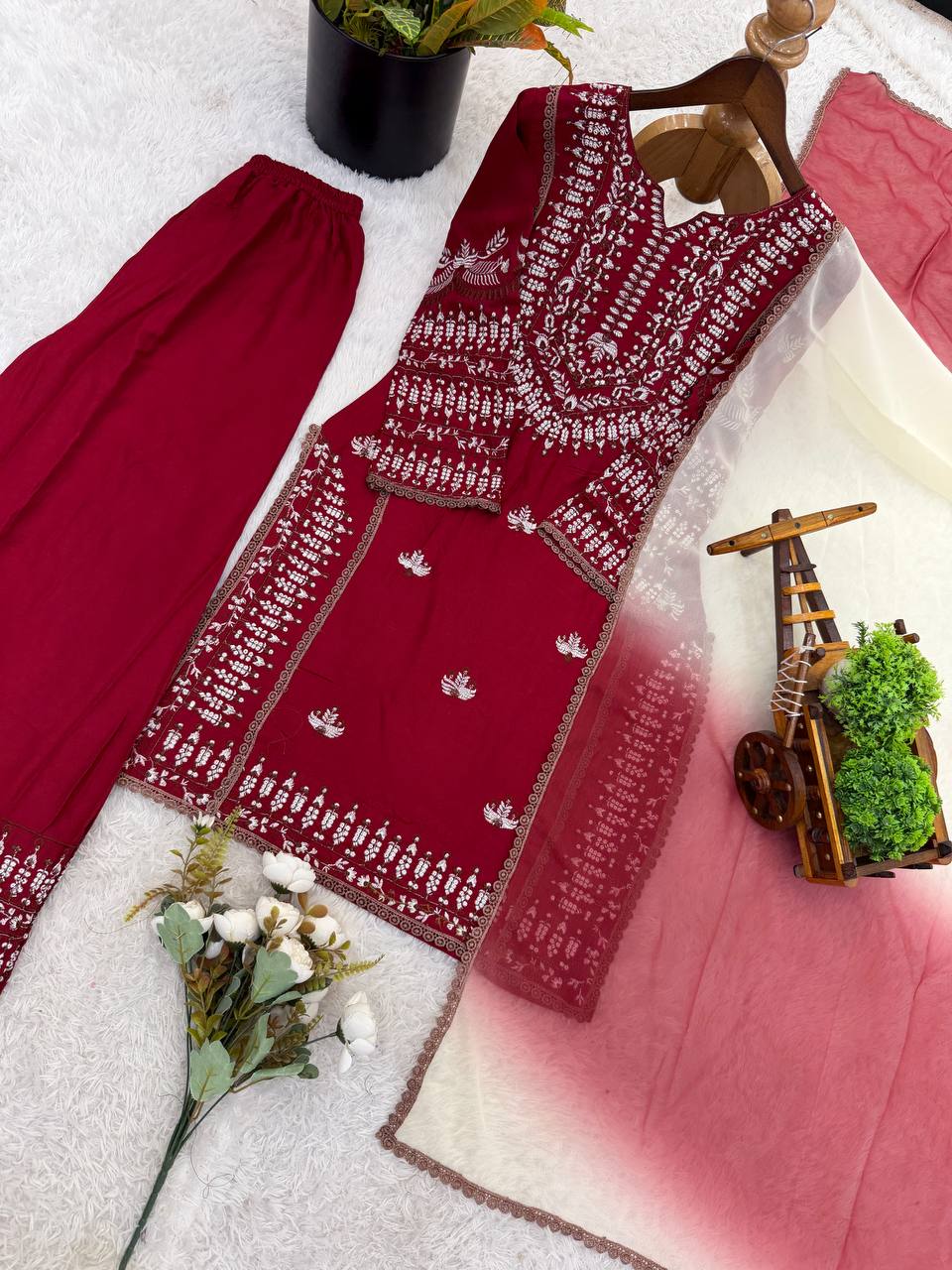Admiring Maroon Color Rayon Cotton Embroidered Thread Work Salwar Suit