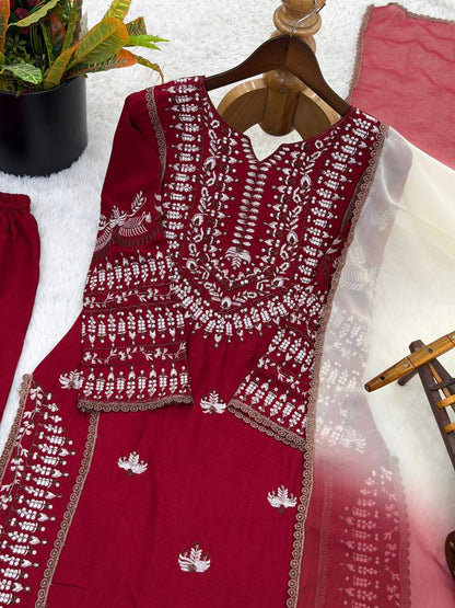 Admiring Maroon Color Rayon Cotton Embroidered Thread Work Salwar Suit