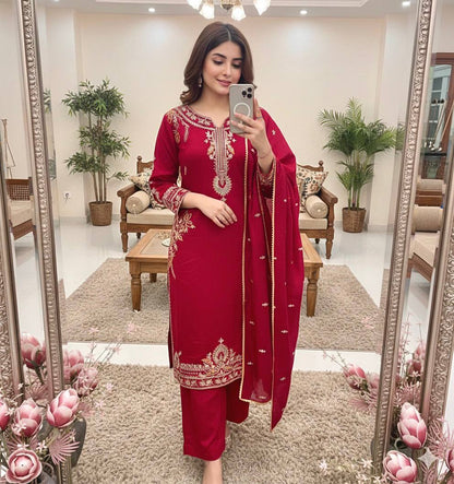 Gorgeous Pink Color Heavy Embroidered Salwar Suit