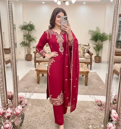 Gorgeous Pink Color Heavy Embroidered Salwar Suit
