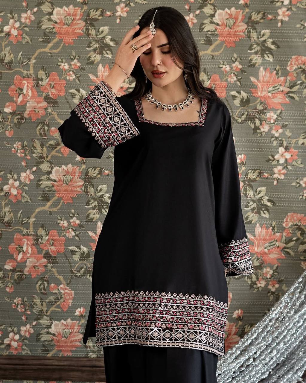 Imposing Black Color Sequence Thread Work Palazzo Suit