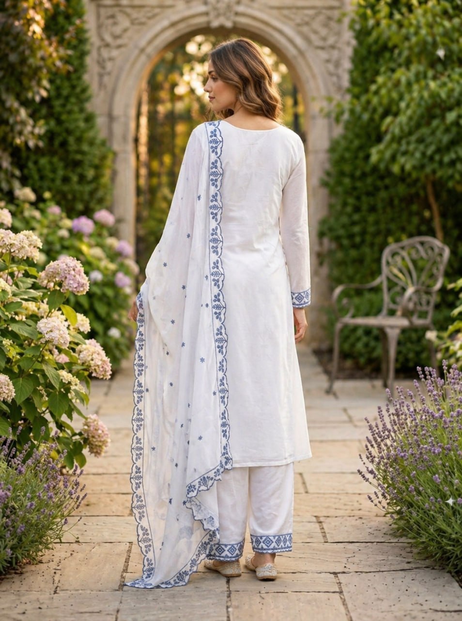 Party Wear Georgette Embroidered Work Kurti Pent Set