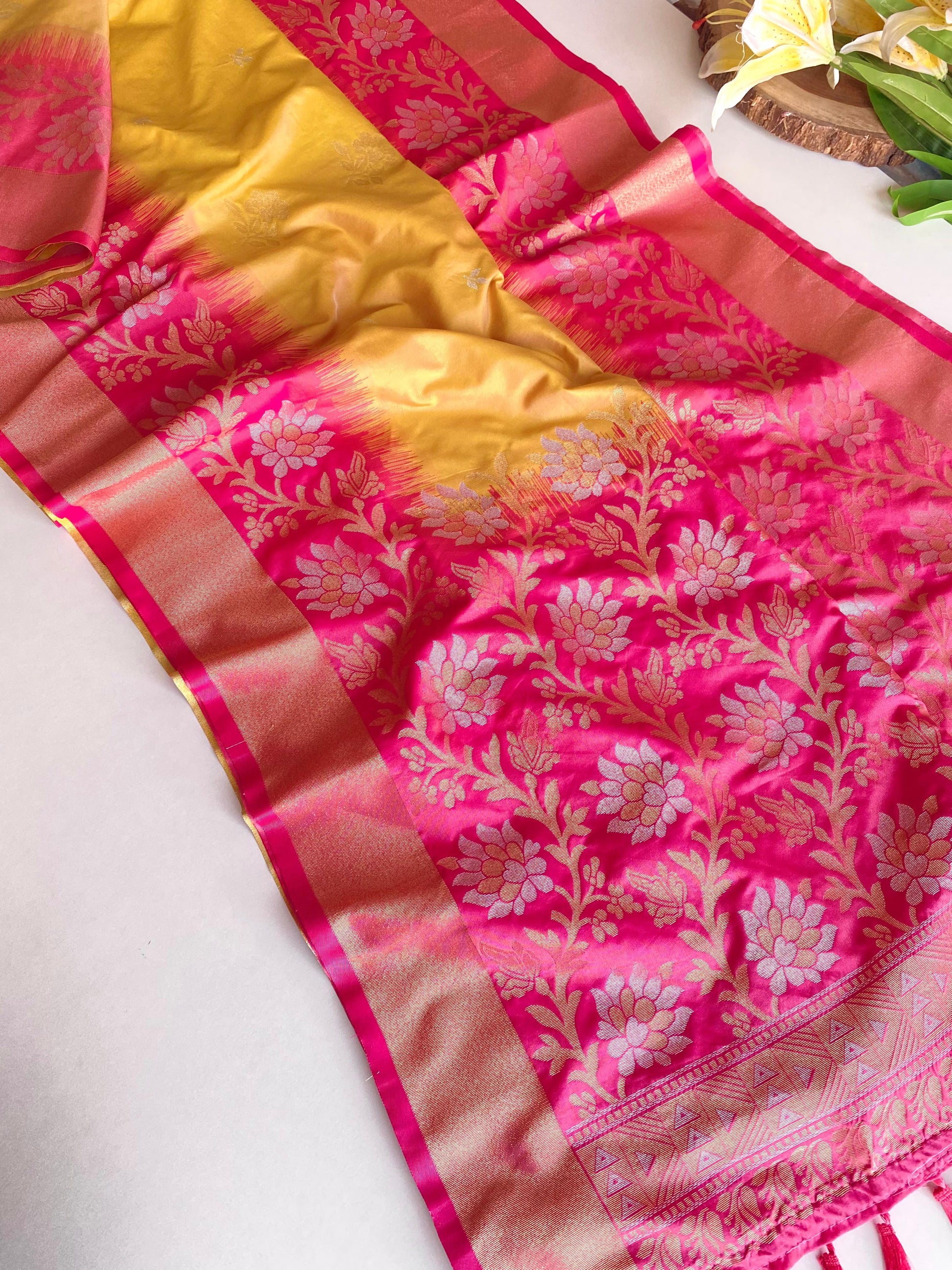 Fantastic Tone Silk Yellow & Pink Color Saree