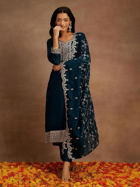 Beautifully designed that seamlessly combines tradition kurta set