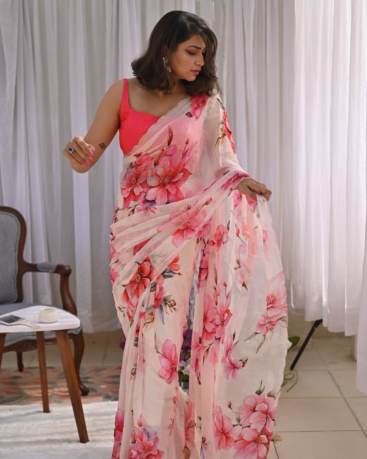 Pretty Floral Print White Color Saree