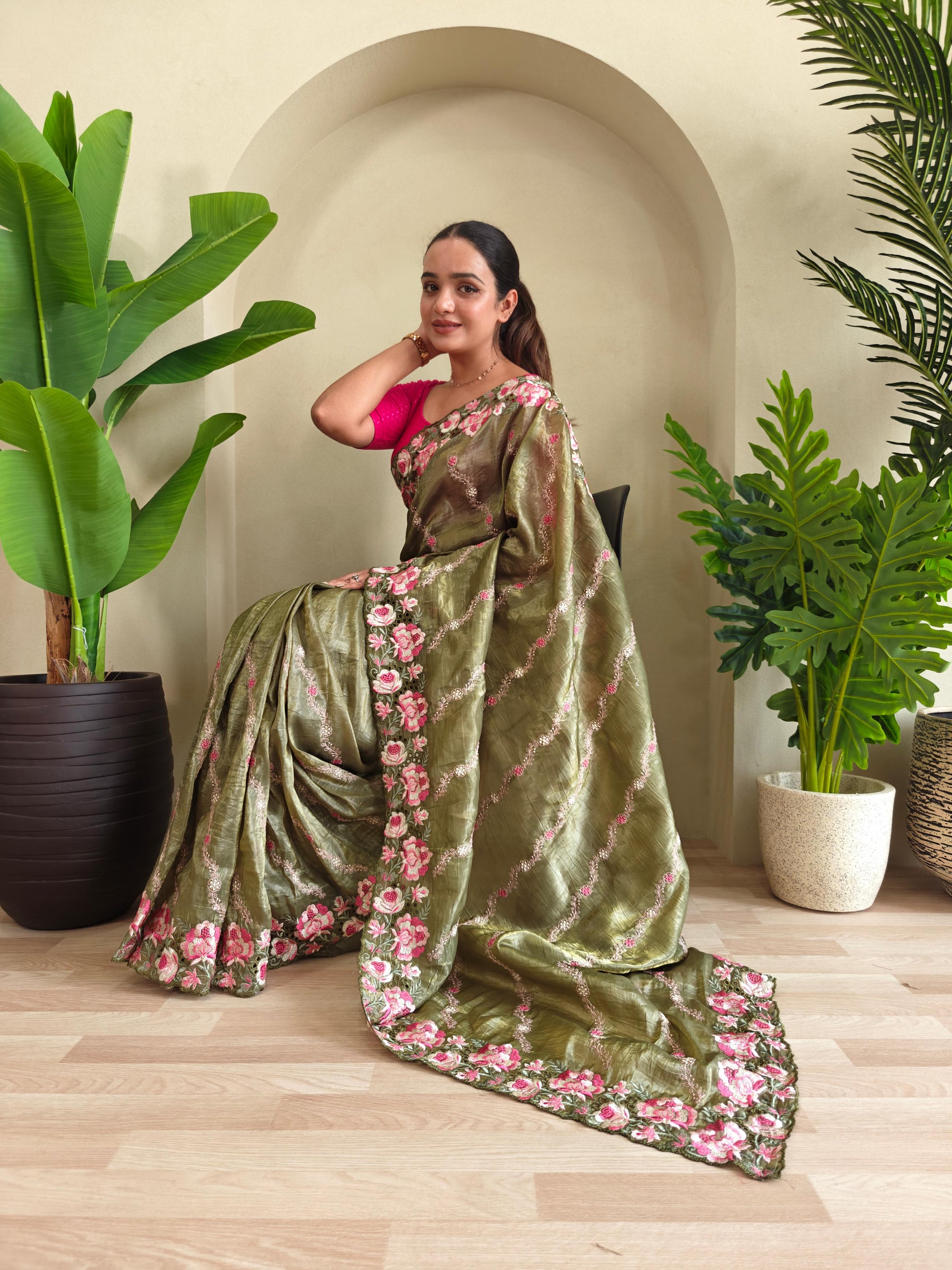 Delightful Crush Silk Mehndi Color Saree