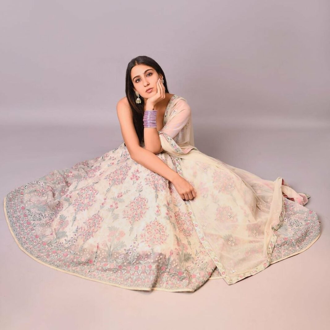 SPECIAL-FOR-WEDDING-WHITE-BRIDAL-VELVET-THREAD