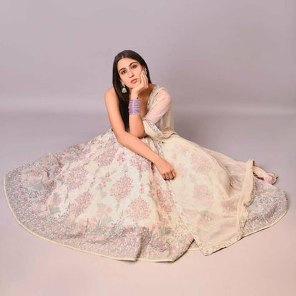 SPECIAL-FOR-WEDDING-WHITE-BRIDAL-VELVET-THREAD