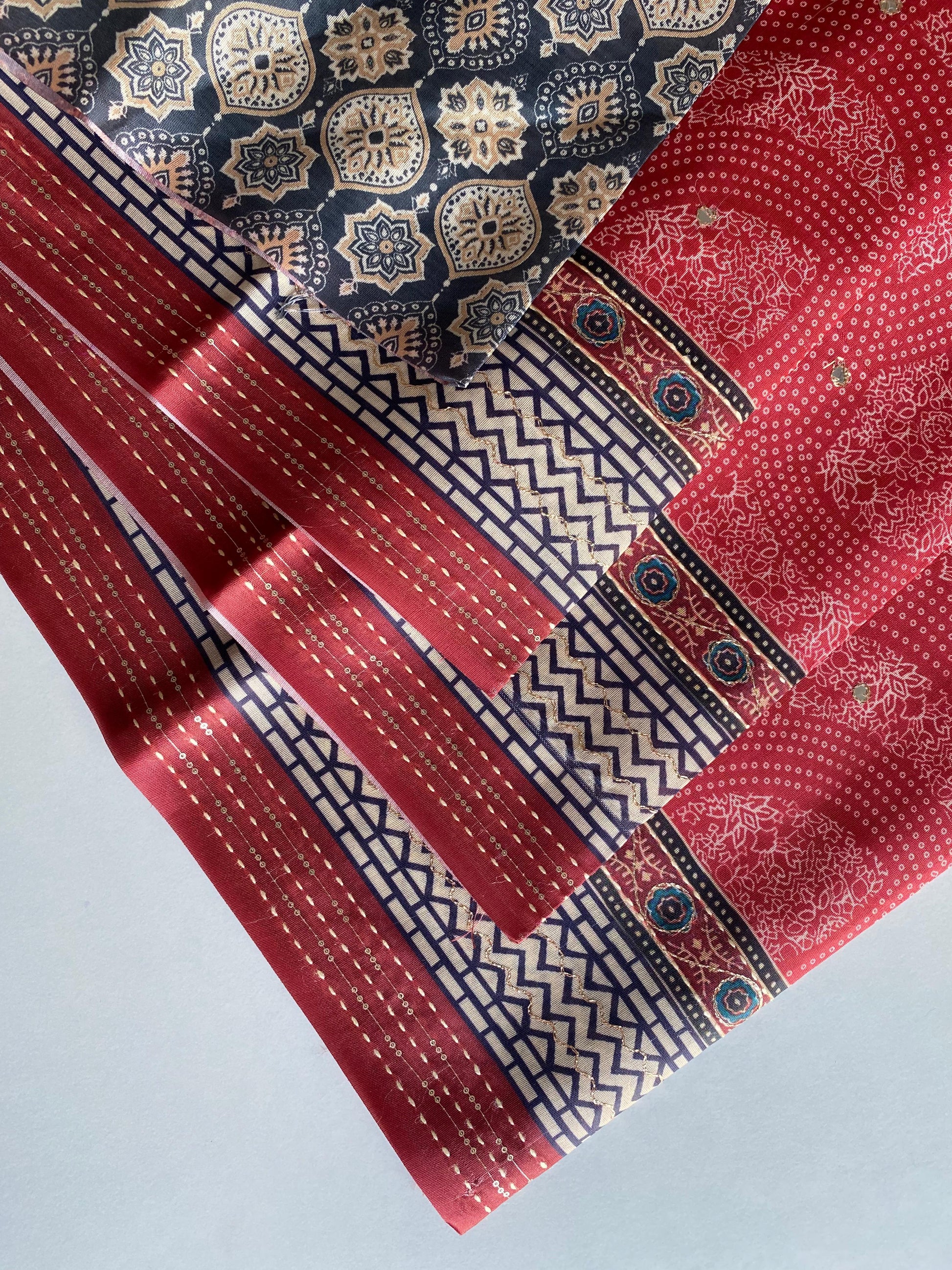 Elegant Bandhani Prints Red Color Saree