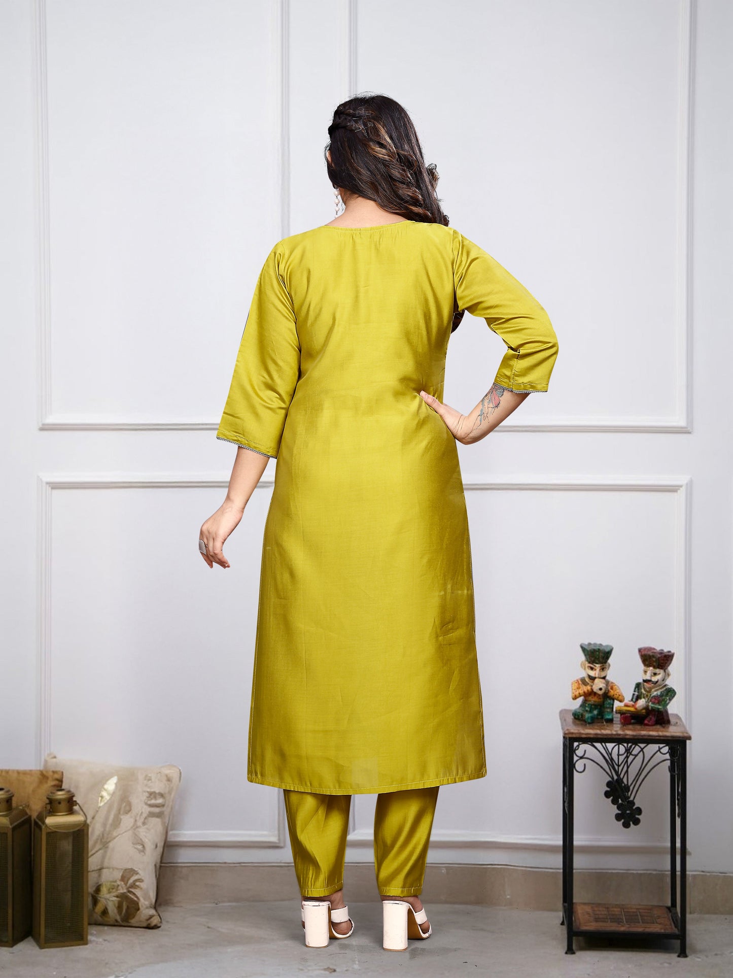 Women Embroidered Chanderi  SILK  kurta set