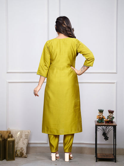 Women Embroidered Chanderi  SILK  kurta set