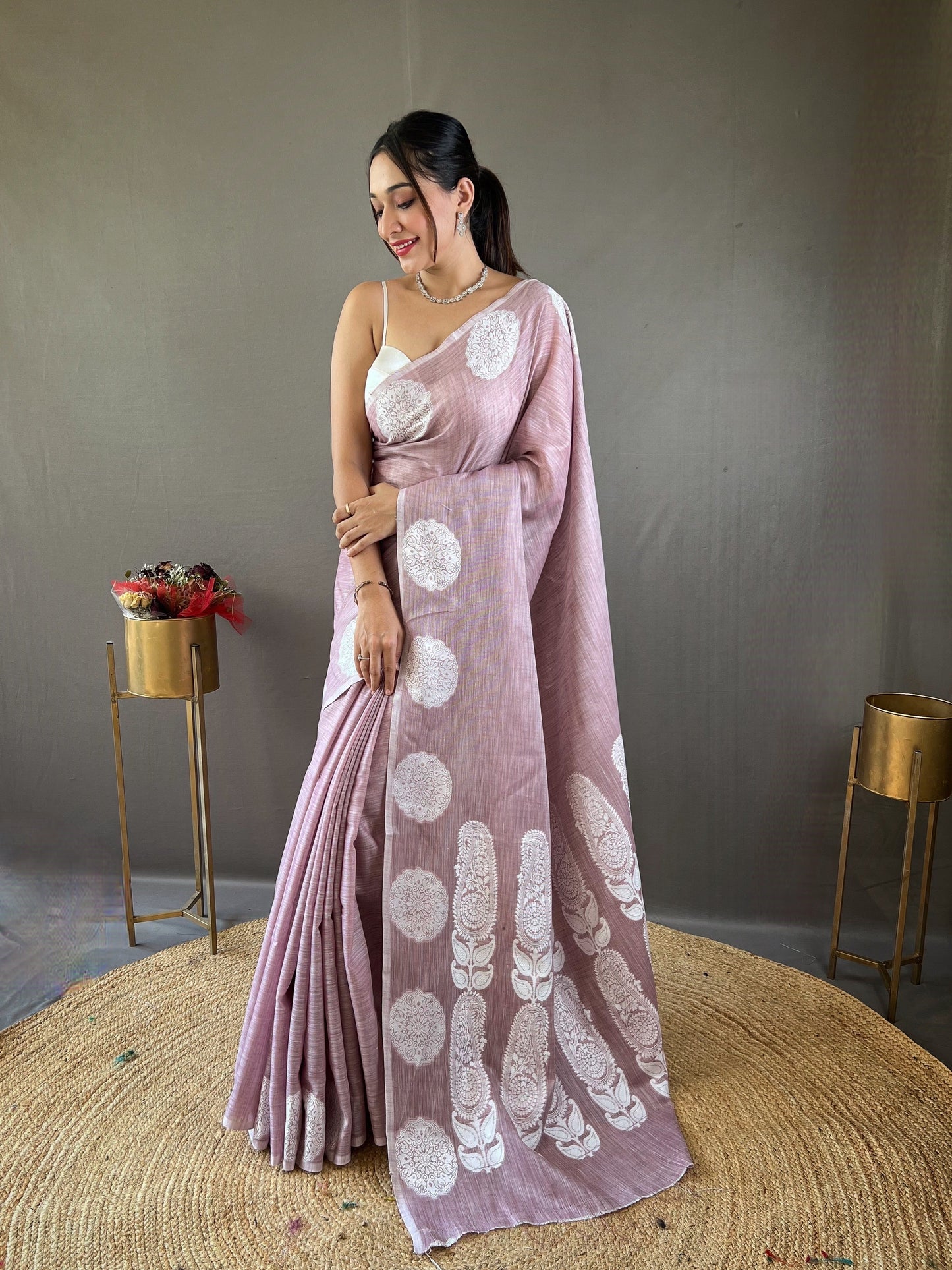 Classic Dusty Pink Color Lucknowi Linen Saree