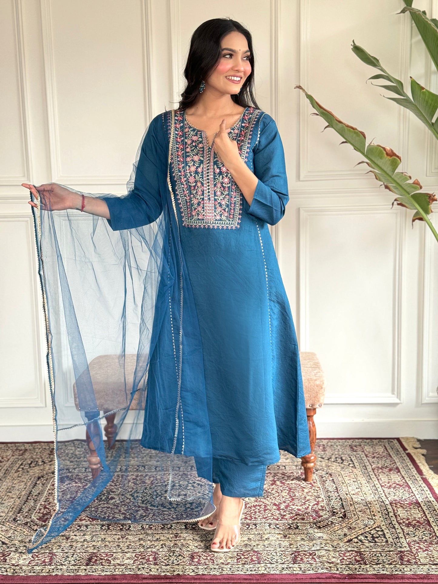 Beautifully designed that seamlessly combines tradition kurta set