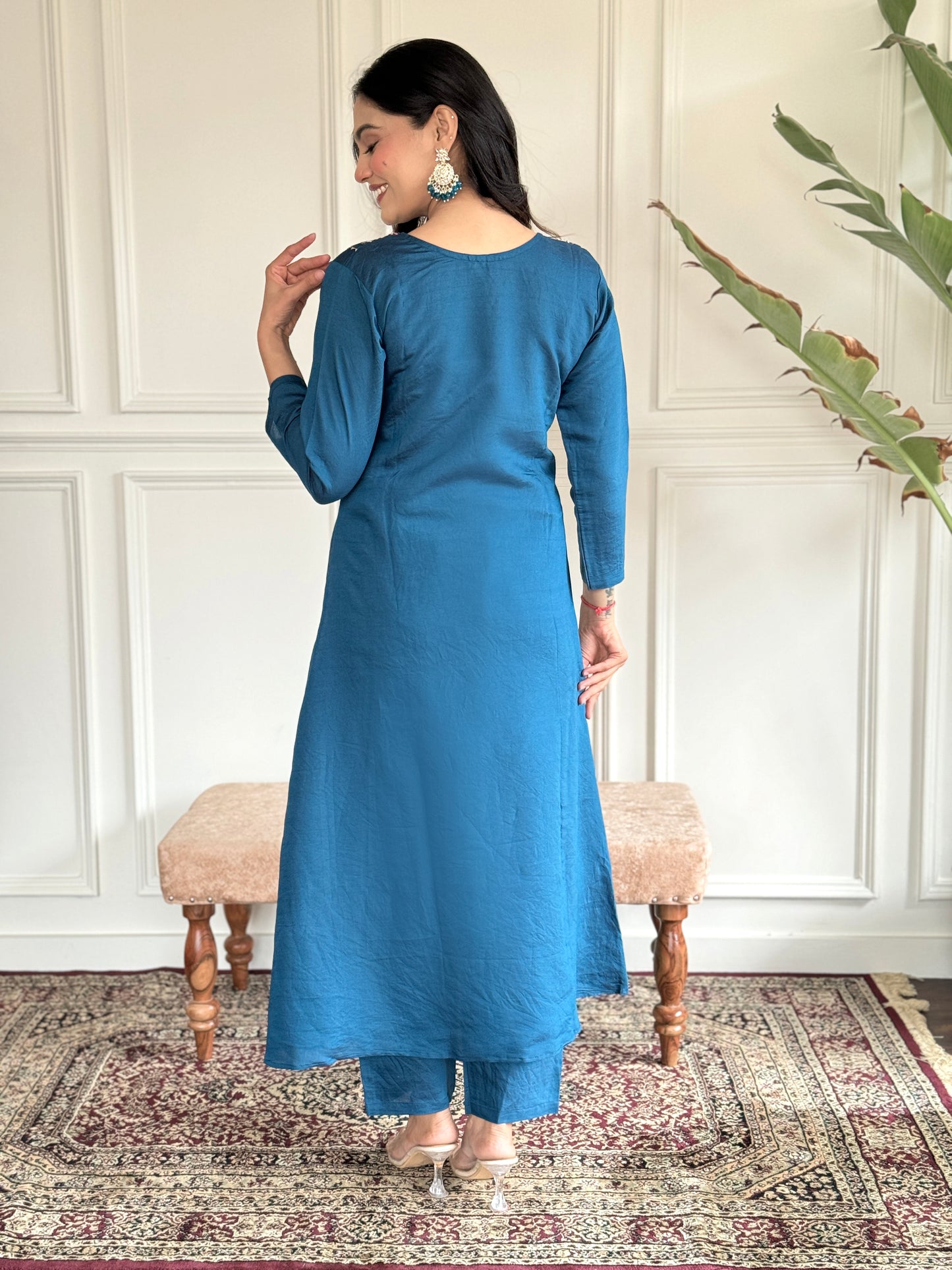 Beautifully designed that seamlessly combines tradition kurta set