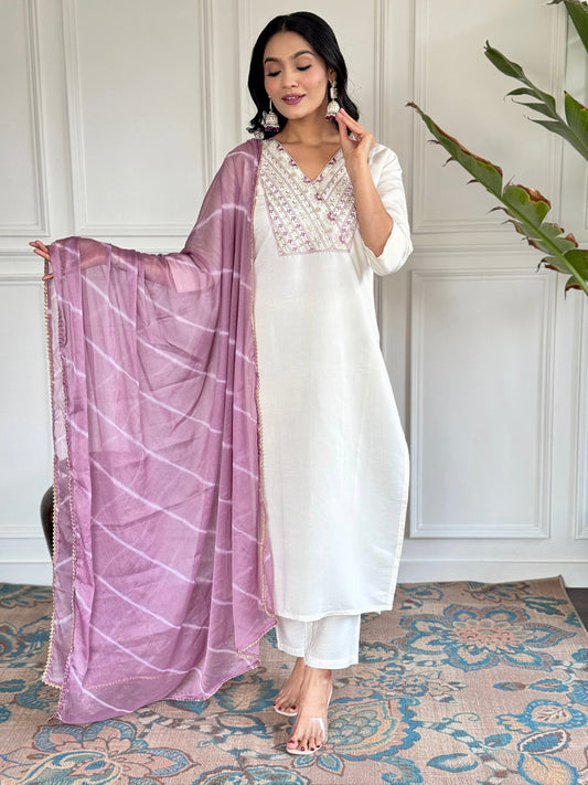 Beautifully designed that seamlessly combines tradition kurta set