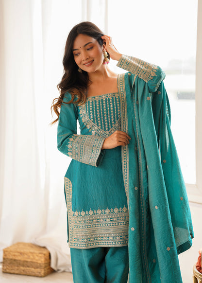 Designer Green Color Vichtra Silk Farshi Arti Chauhan Salwar Suit