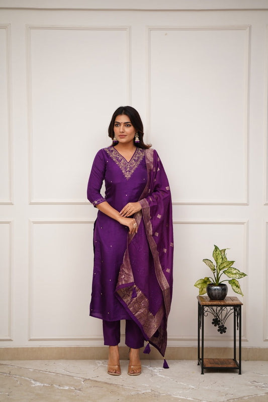 Beautifully designed that seamlessly combines tradition kurta set