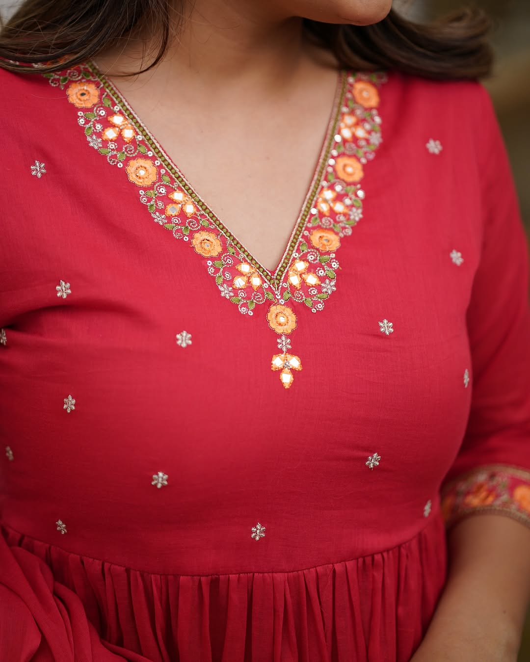 Elegent Beautifully designed that seamlessly combines tradition kurta set