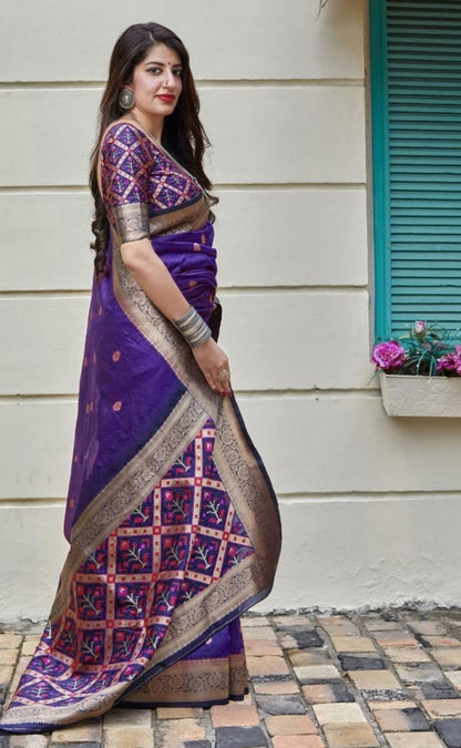 Elegant Purple Color Soft Silk Saree